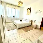 Villa Enza