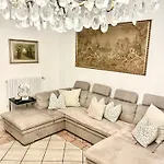 Villa Enza *