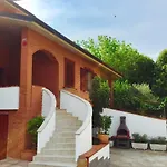 Villa Enza וילה *