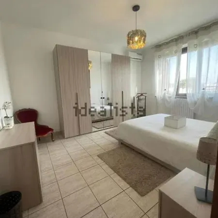 Enza Villa